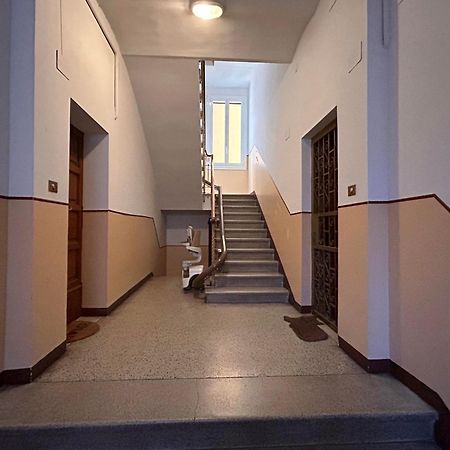 Casa Daura - Your Comfortable Apartment In Bologna - Parking Exterior photo